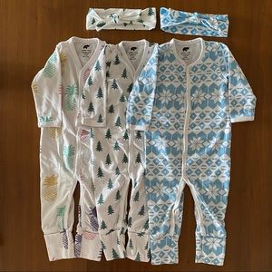 Monica + Andy set of 3 footies with 2 headbands for the holidays size 6-9 months